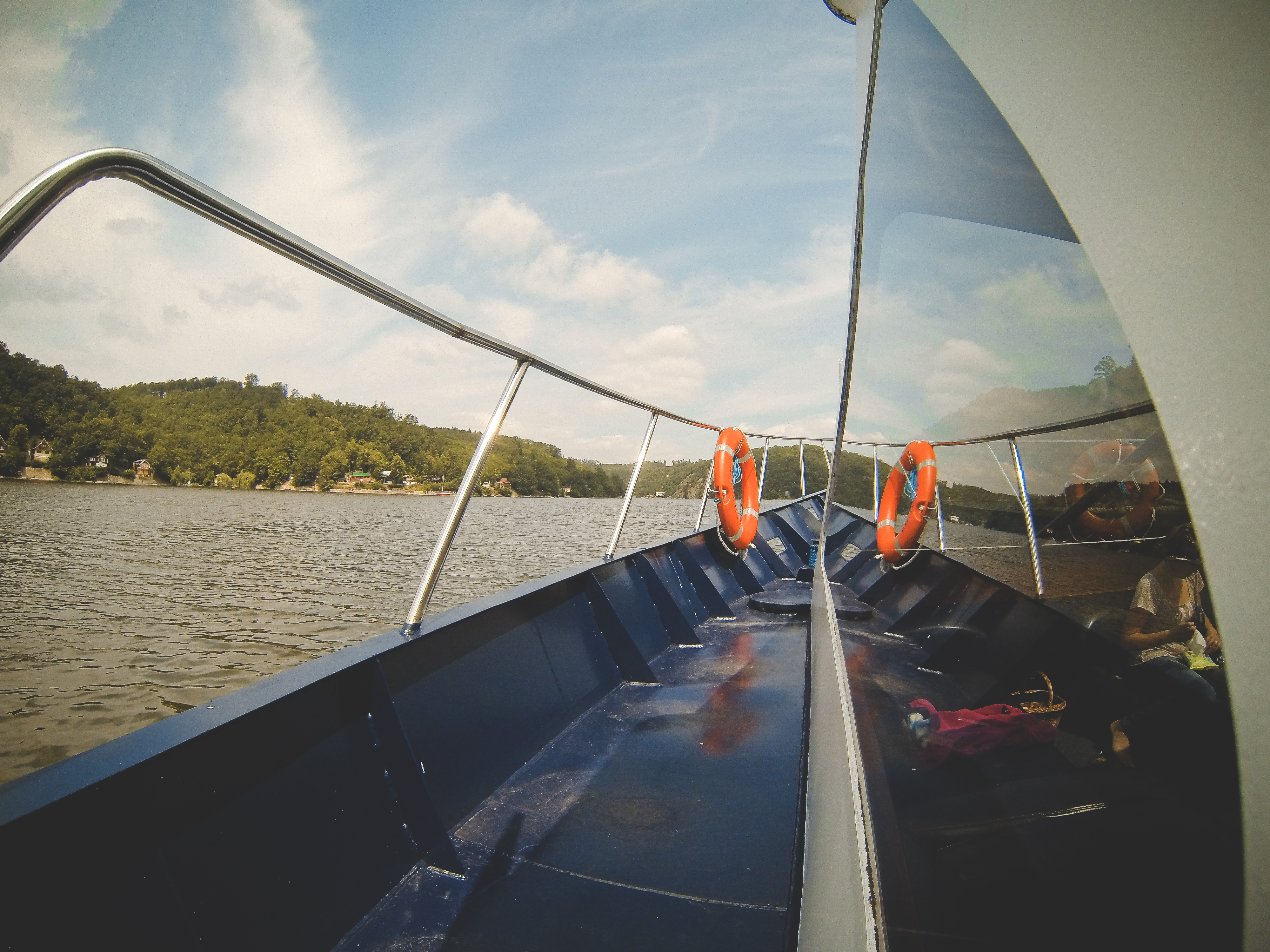 Et pourquoi pas prendre le bateau pour découvrir les vignobles ?